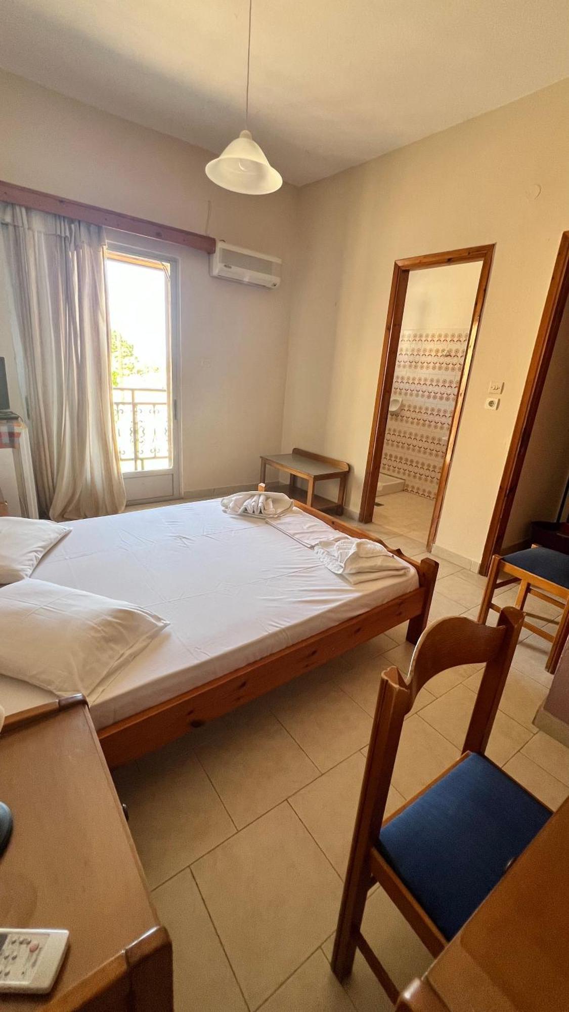 Michaela Hotel Poros  Exterior photo